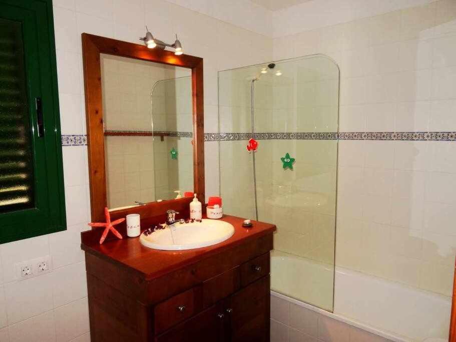 Apartamento Vacacional Pescaito En Playa Quemada Apartment Ngoại thất bức ảnh